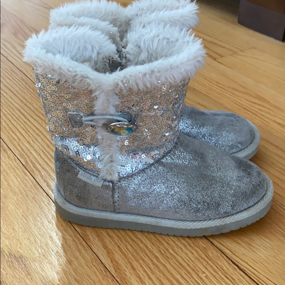 Size 9 Stride Rite Cinderella boots